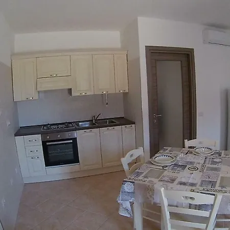 בית נופש Alex פולה